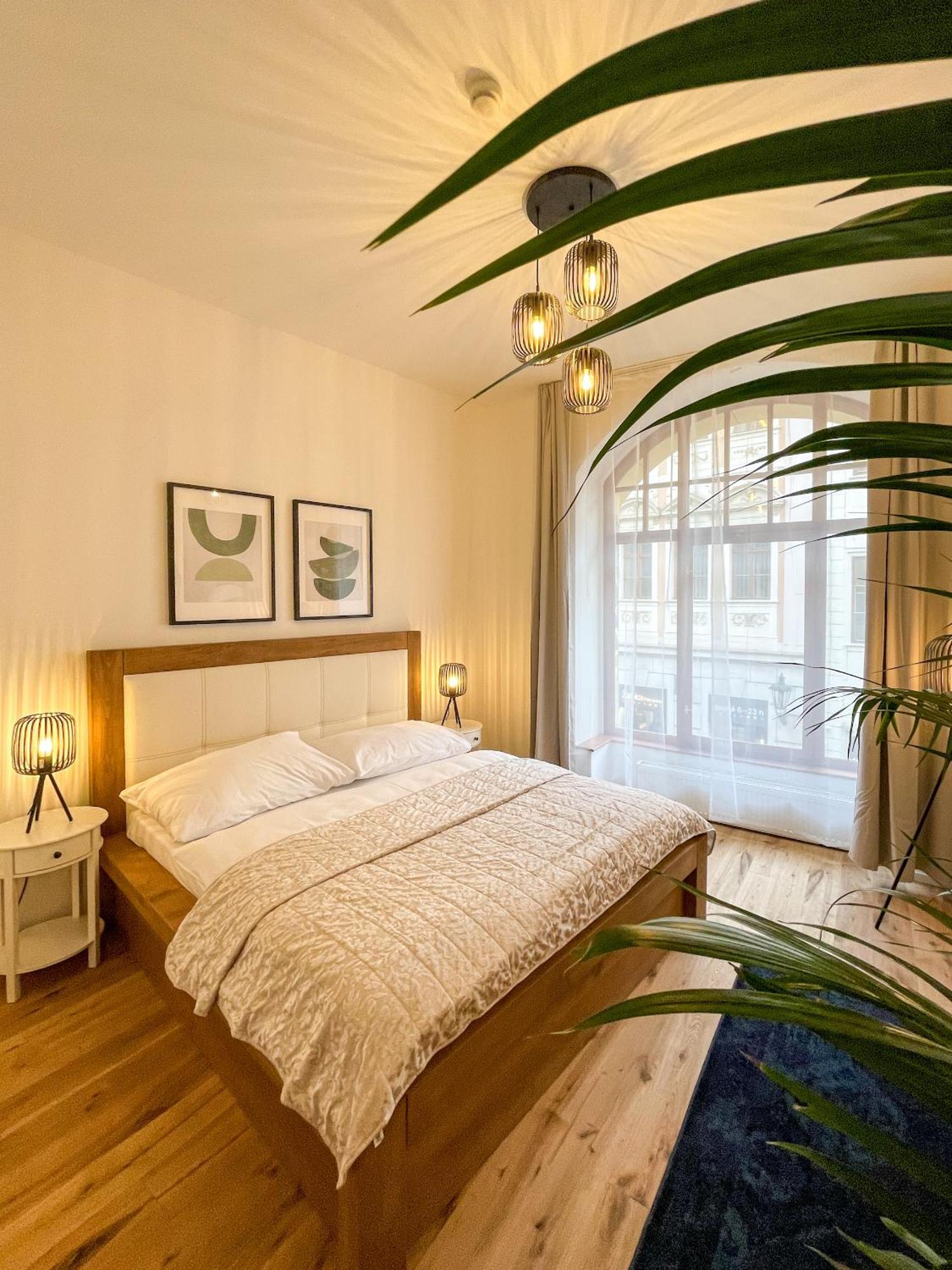 Powder Tower Residence Praha Bagian luar foto